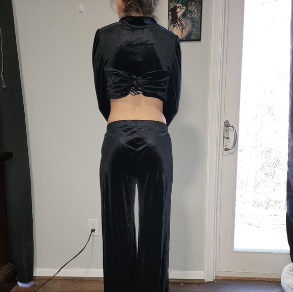 NWT Dolls Kill Sexy , Soft Velor Crop Top And Pant Set - Picture 2 of 9